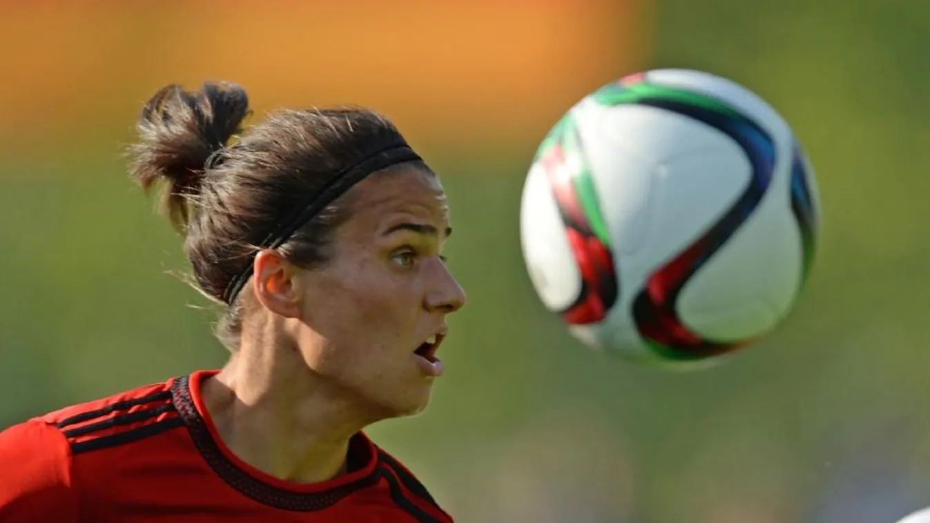 Egy magyar lány nyakába is került arany