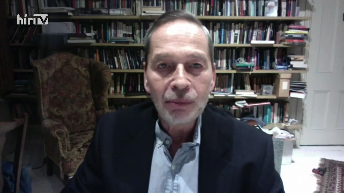 Frank Füredi: A V4 a Közép-európai identitást képviseli