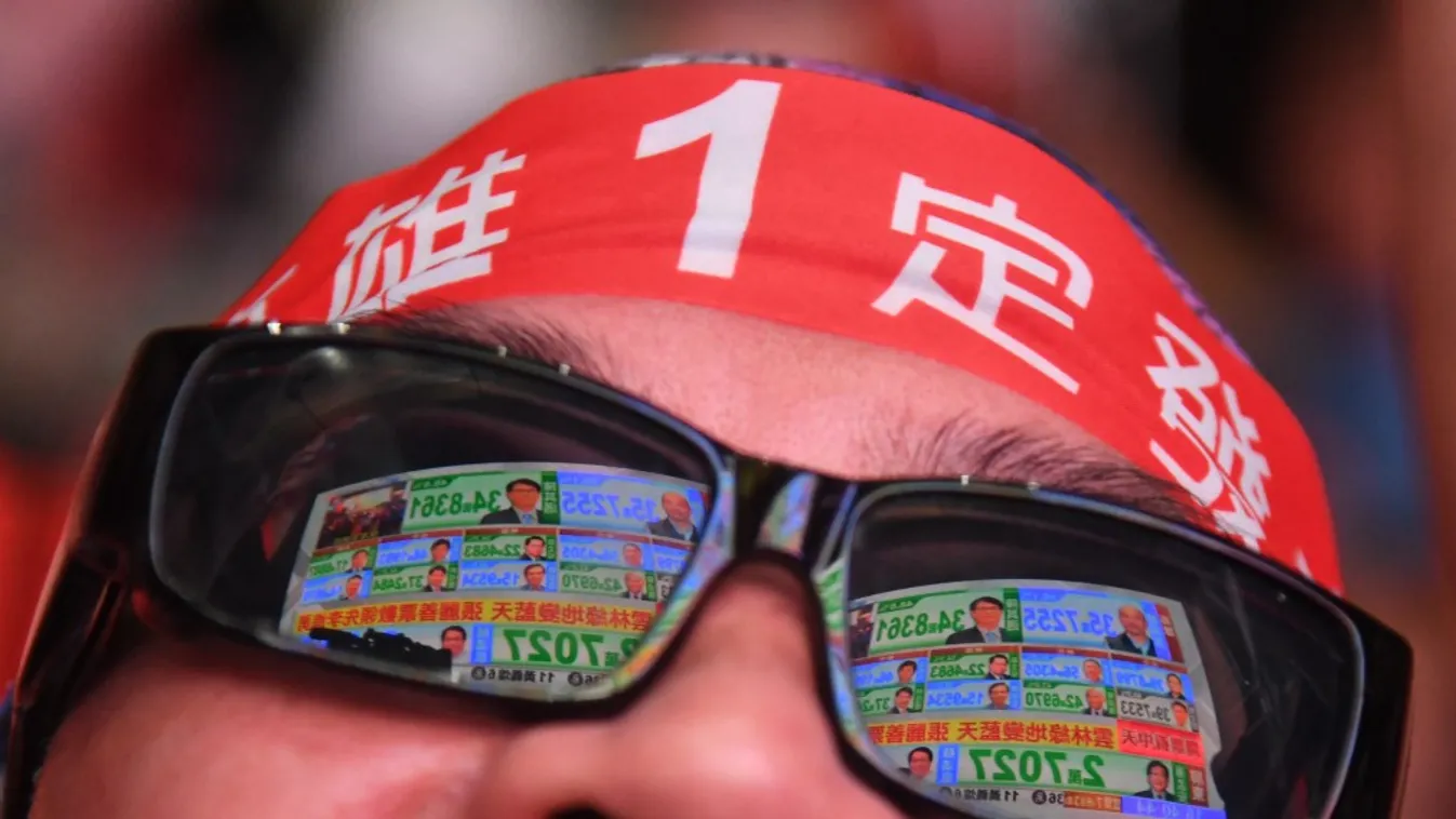 Hatalmas pofonba rohant a kormányzópárt Tajvanon