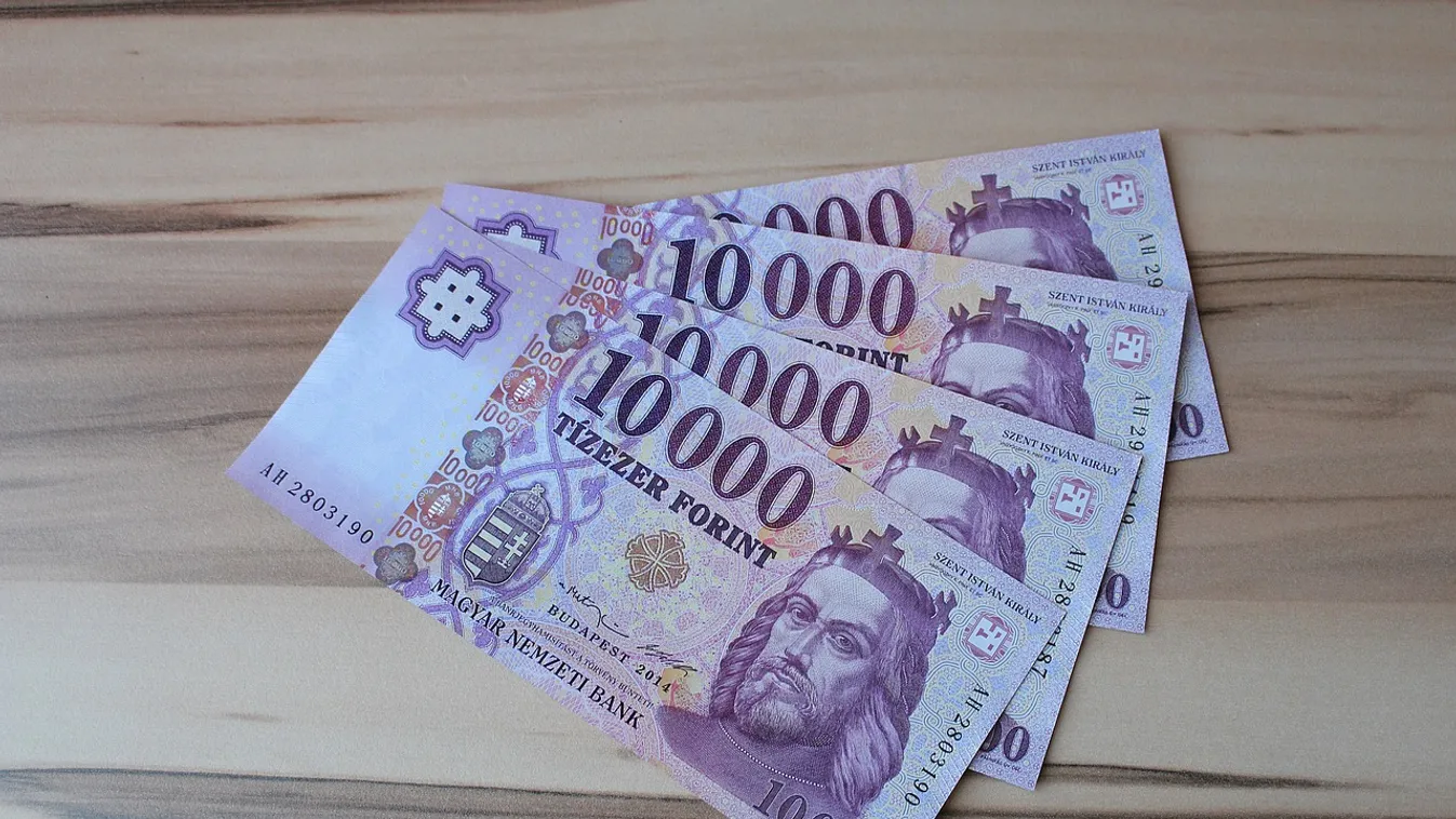 KSH: Júliusban a bruttó átlagkereset 13,9 százalékkal meghaladta az egy évvel korábbit