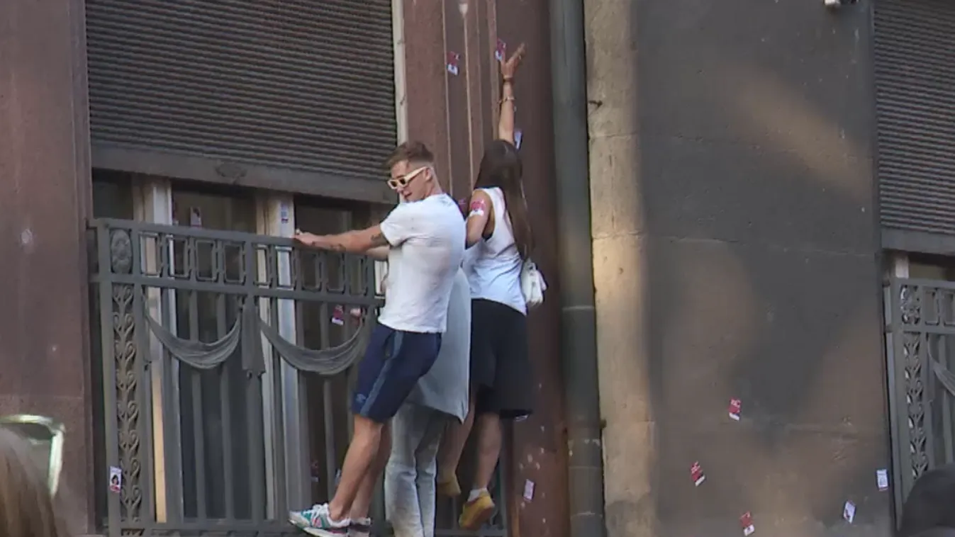 Kifogásolja a TASZ a diáktüntetések résztvevőinek igazoltatását