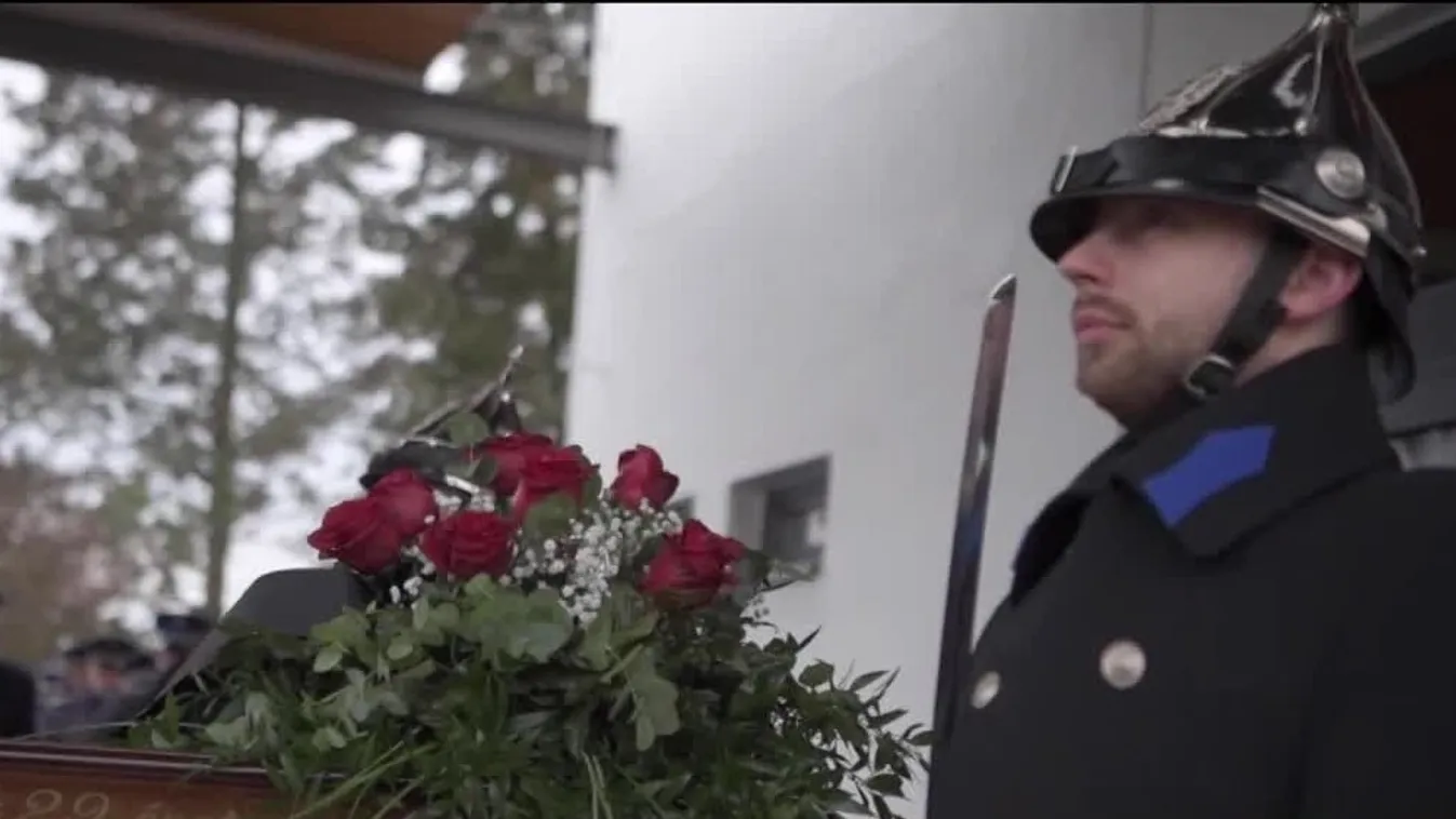 Napindító - Eltemették a hős rendőrt