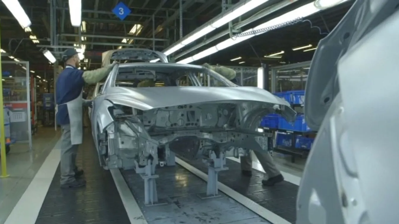 A Brexit-folyamat miatt visszaesett a brit autógyártás