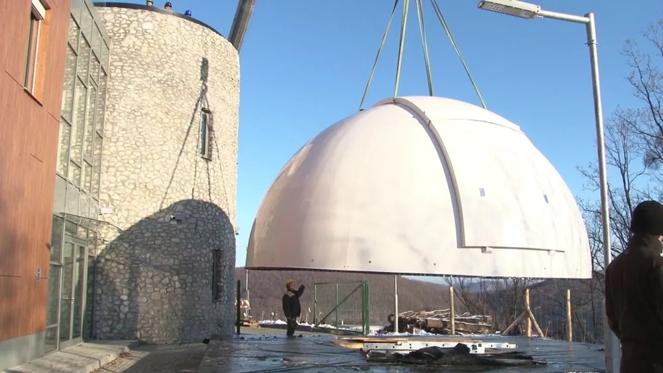 Magyarország első 3D planetáriuma