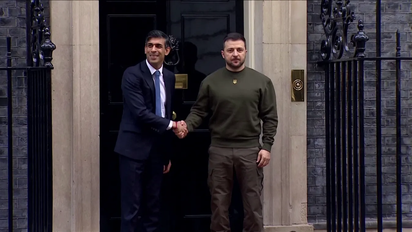 Vadászgépeket kért szövetségeseitől az ukrán elnök