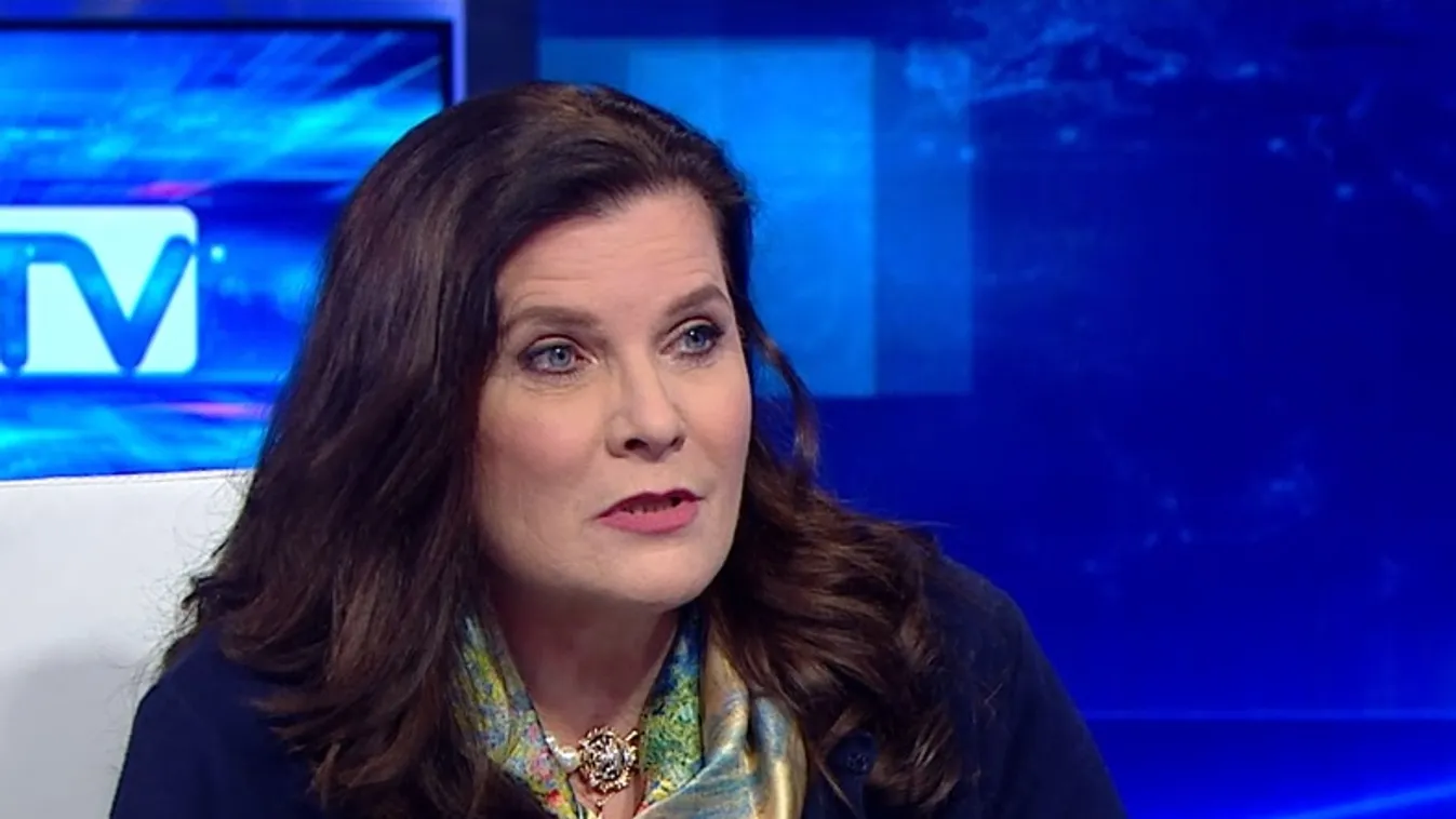 Nőjogi konferencián vett részt Magyar Péter + videó