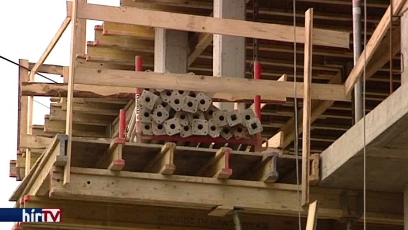 Nok: semmi nem védi a betétesek pénzét?