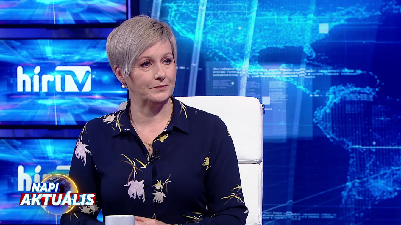 Az életveszélyes ferencvárosi házakban a tömbrehabilitáció jelenleg az aládúcolás + videó