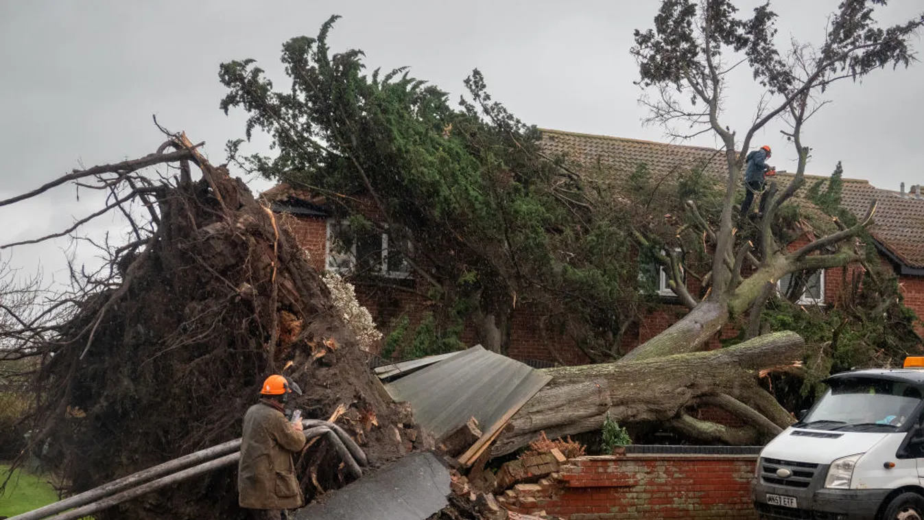 Halálos áldozatai vannak a Darragh viharnak Nagy-Britanniában