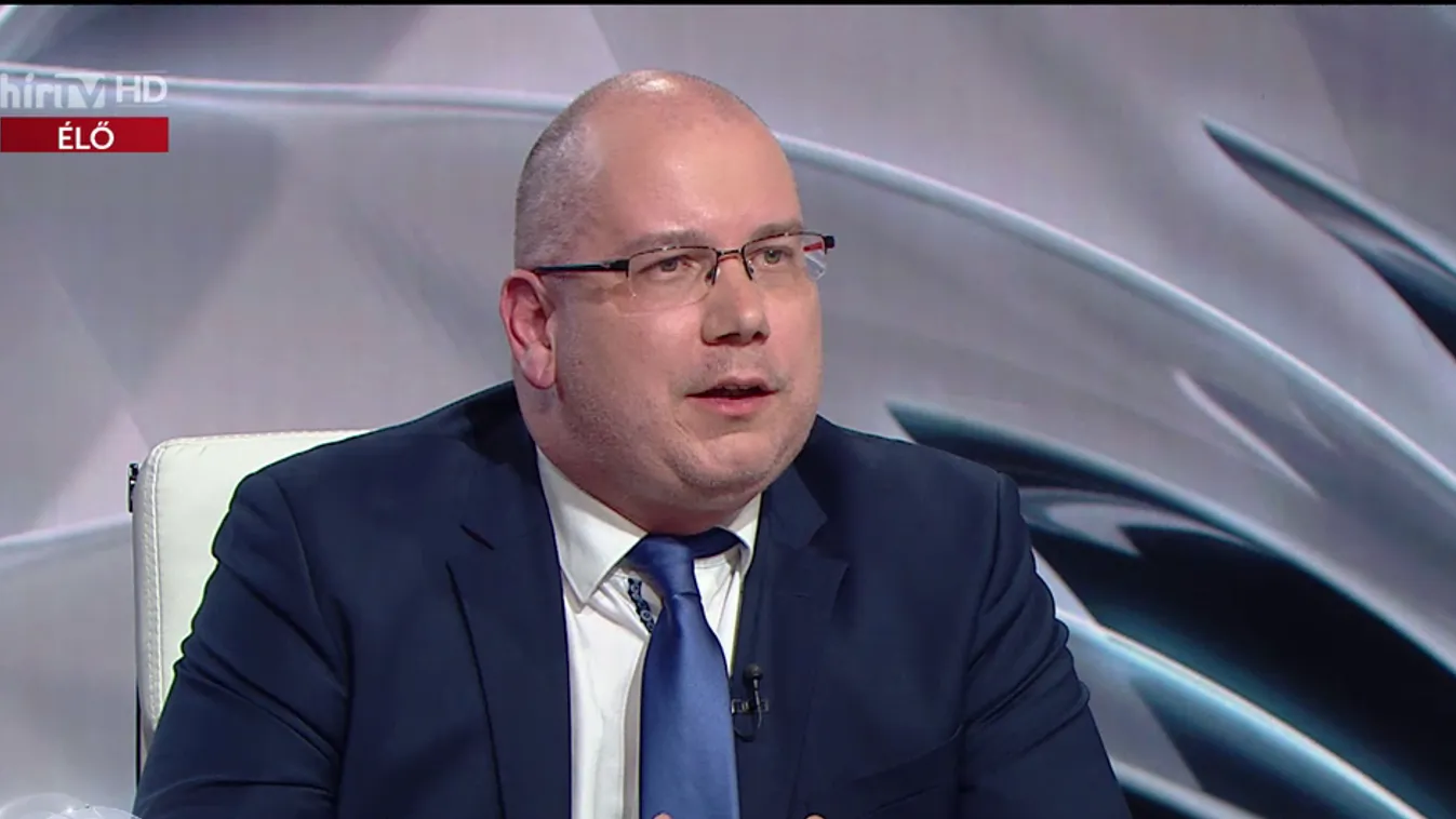 A brit királyi család körüli légkör nagyon meghatározza az ország mentalitását