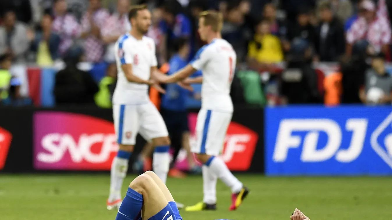 Félbe kellett szakítani a horvát–cseh mérkőzést