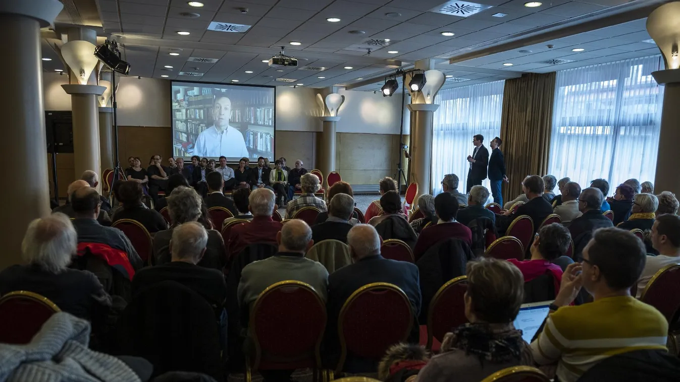 Karácsony Gergely nyitott városházát ígér