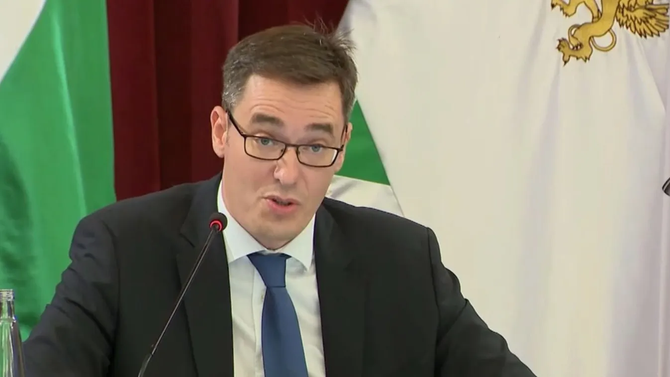 Ezzel a testcsellel menekült meg Karácsony Gergely a válaszadástól + videó