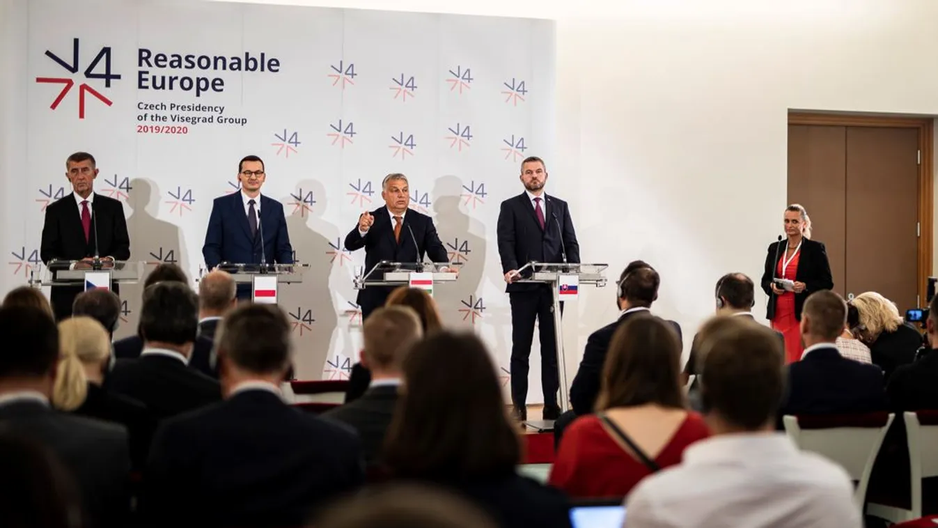 V4-csúcs: A Nyugat-Balkán európai integrációja mellett foglalt állást a lengyel, a cseh és a szlovák államfő is