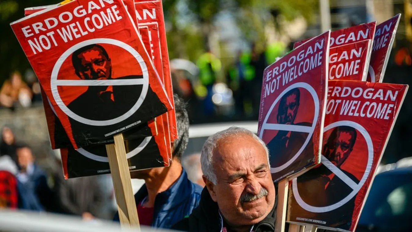 Erdogan hívei, na meg az ellenzői sem maradtak otthon
