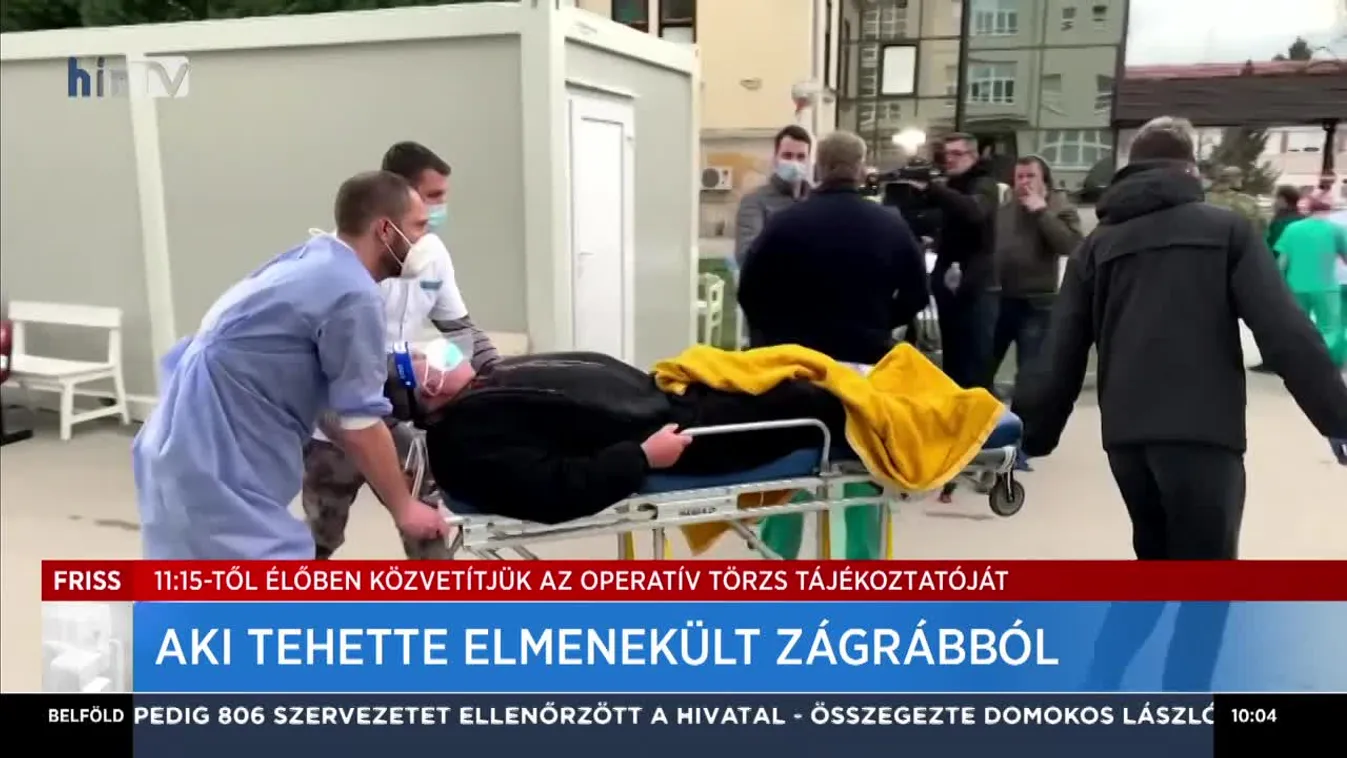 Túlélők után kutatnak