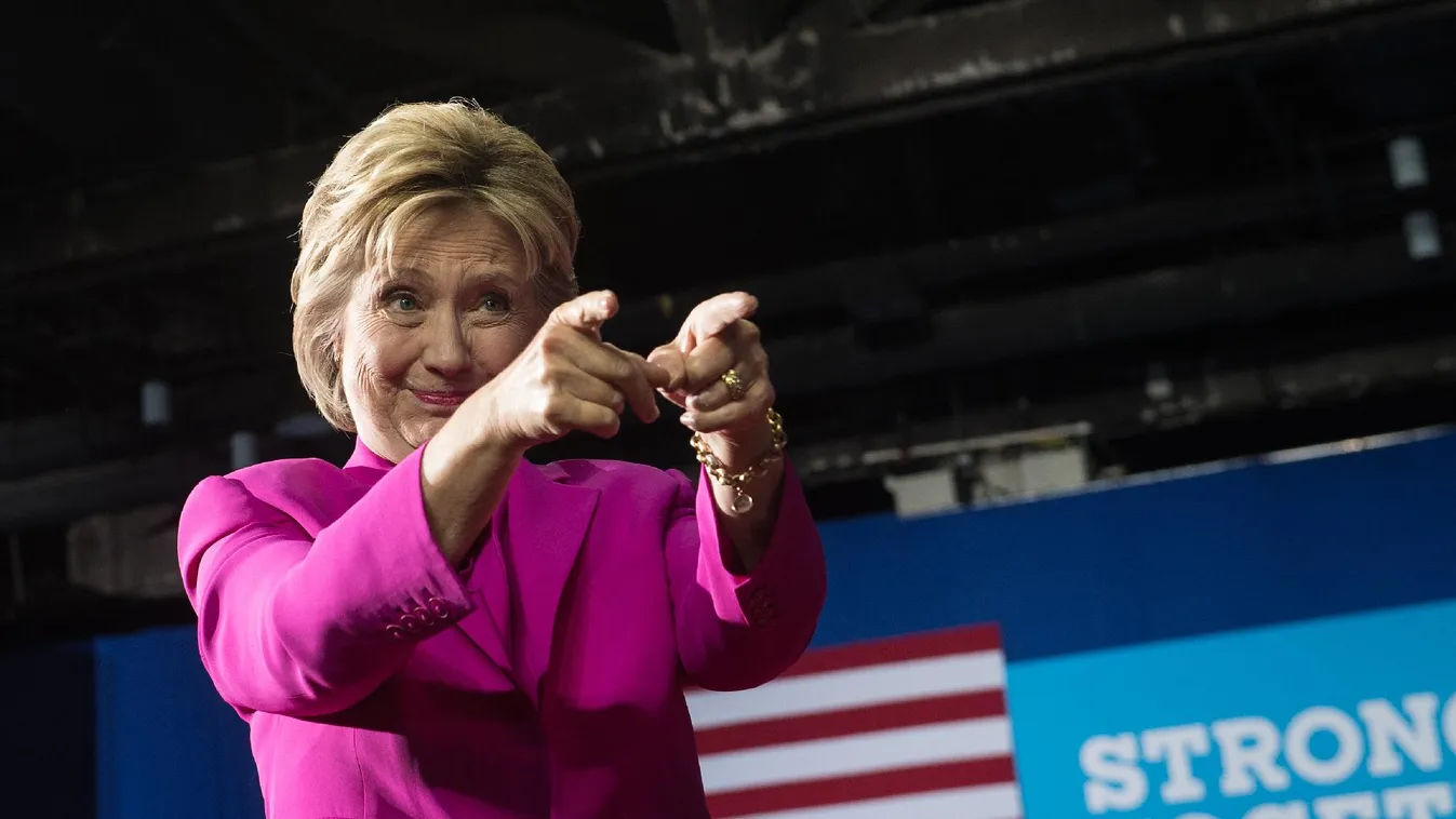 Clinton etikátlan egyezséget kötött