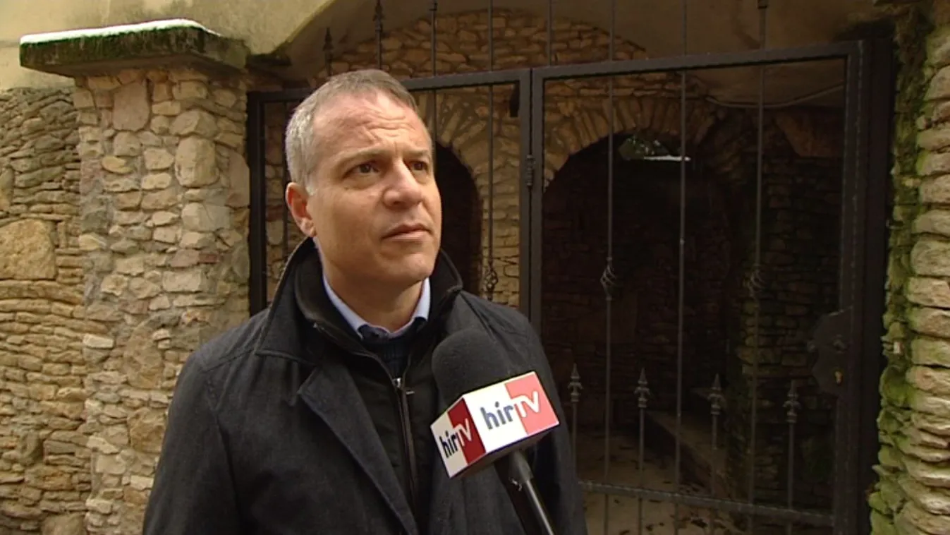 Meglátogatta Matolcsy fiának házát Juhász Péter