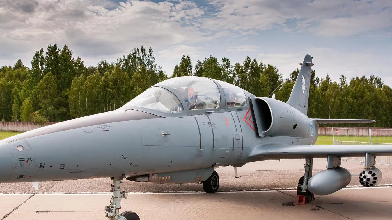 Lezuhant egy katonai kiképző repülőgép Bulgáriában