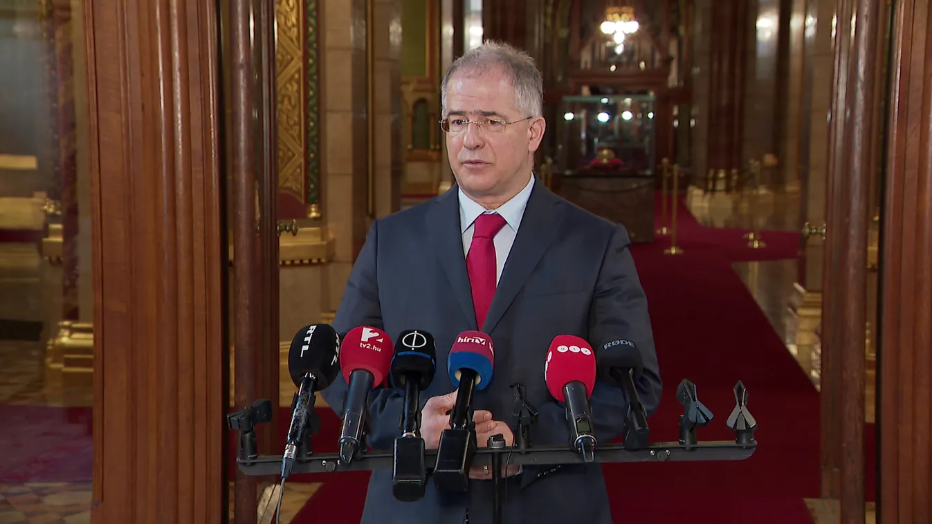 Kósa: Hazánk felkészült az ország védelmére és a menekültek fogadására