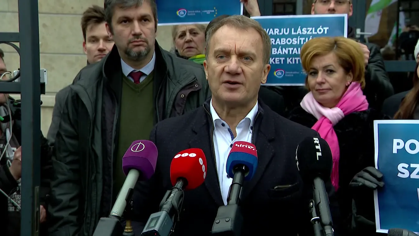 Felfüggesztett börtönt kér az ügyészség Varju Lászlóra