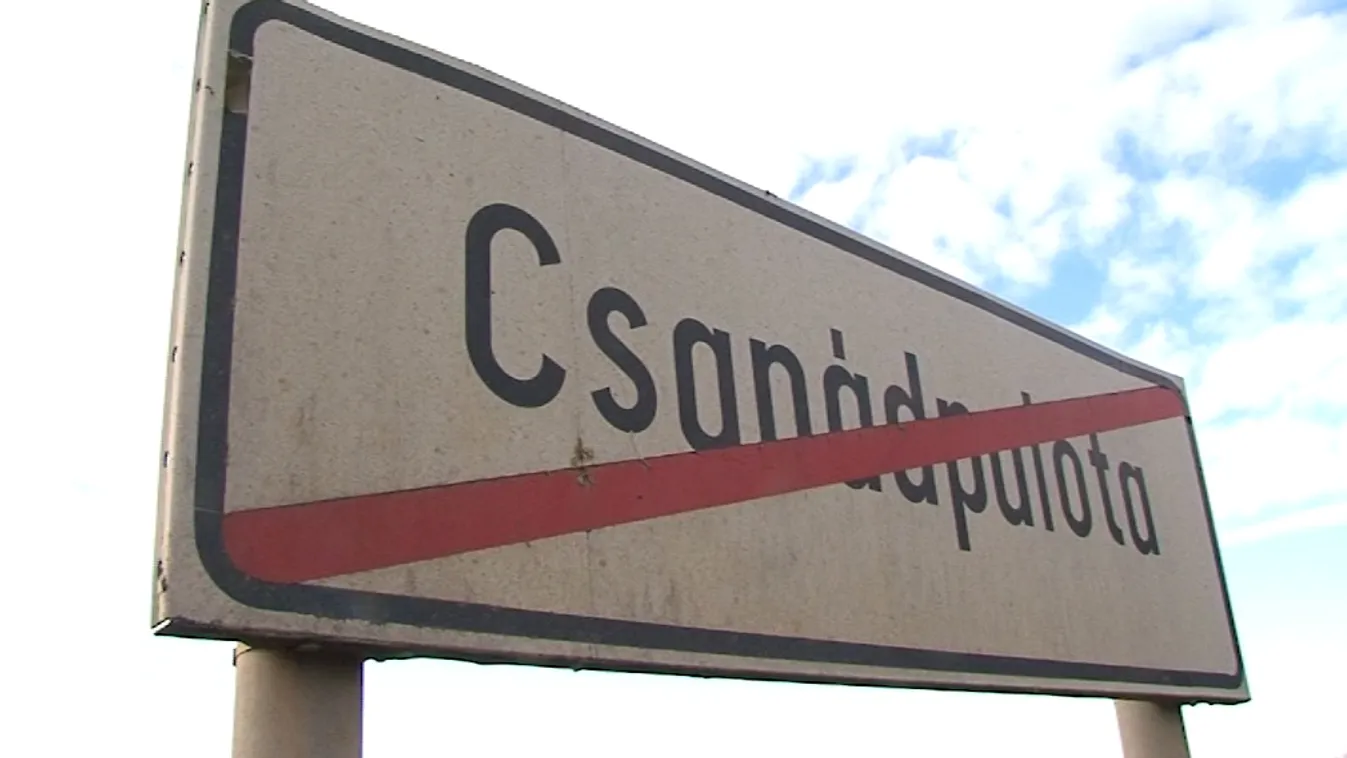 Mentőövet dob a kormány Csanádpalotának