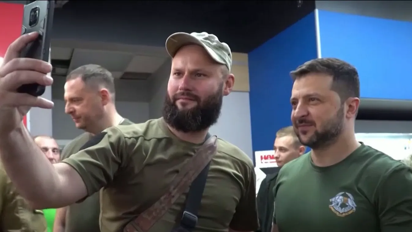 Háború Ukrajnában: Zelenszkij szerint elkerülhetetlen, hogy a háború átterjedjen Oroszország területére