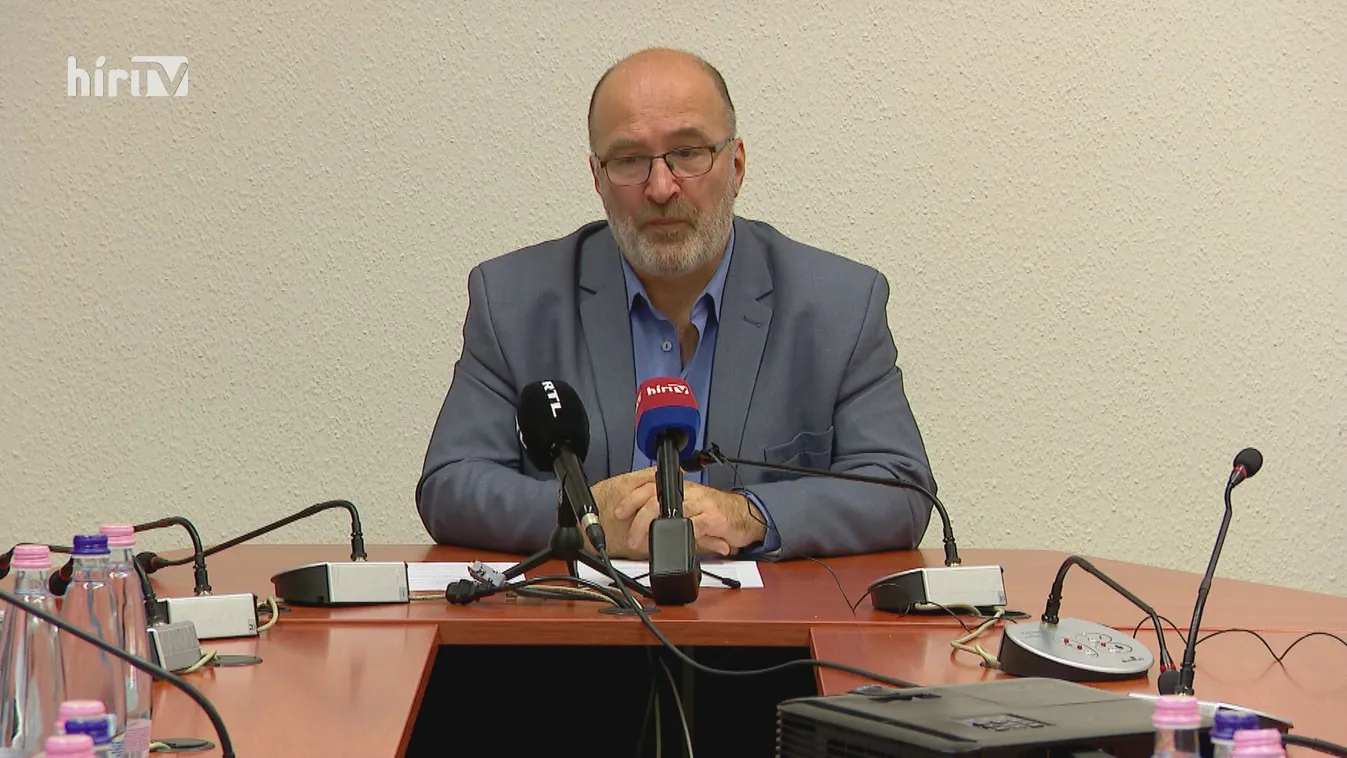 Pikó András emberei küzdenek Józsefvárosban az előválasztáson