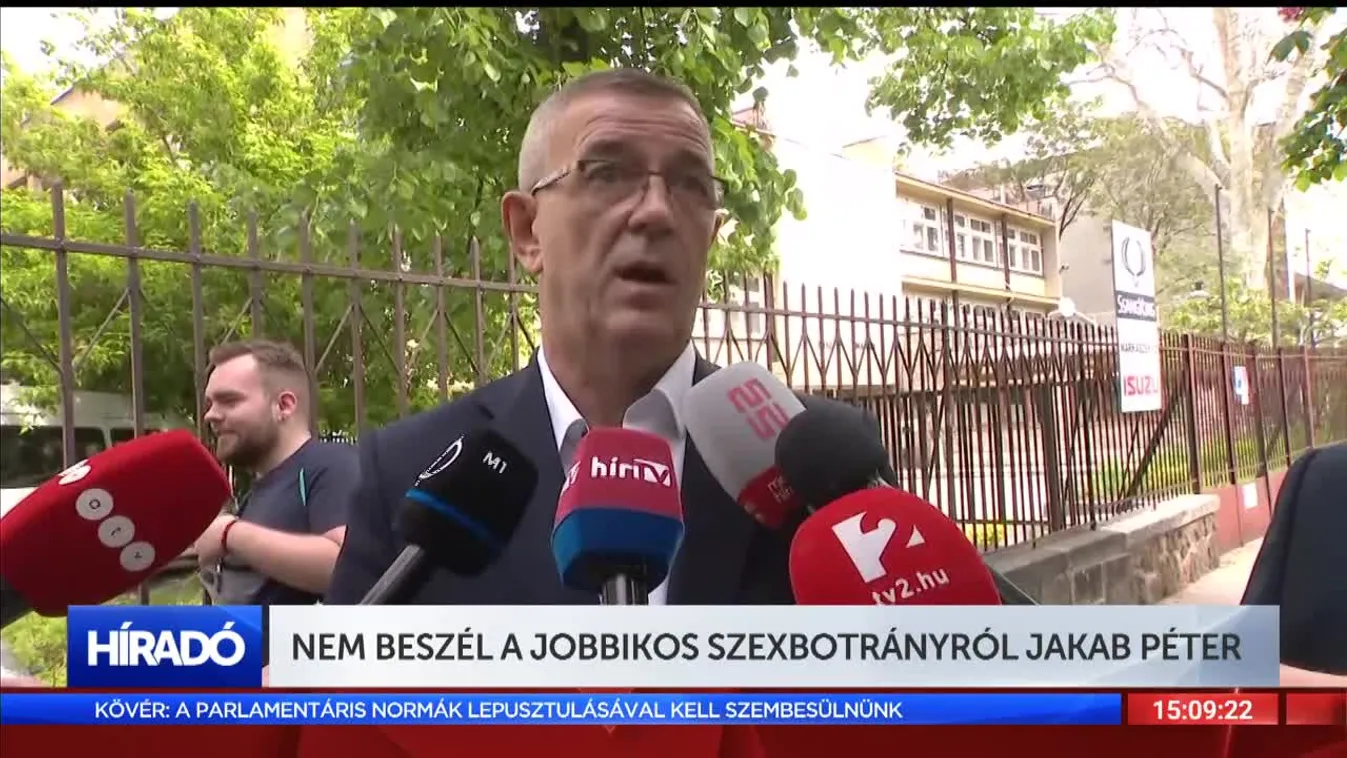 Nem beszél a Jobbikos szexbotrányról Jakab Péter
