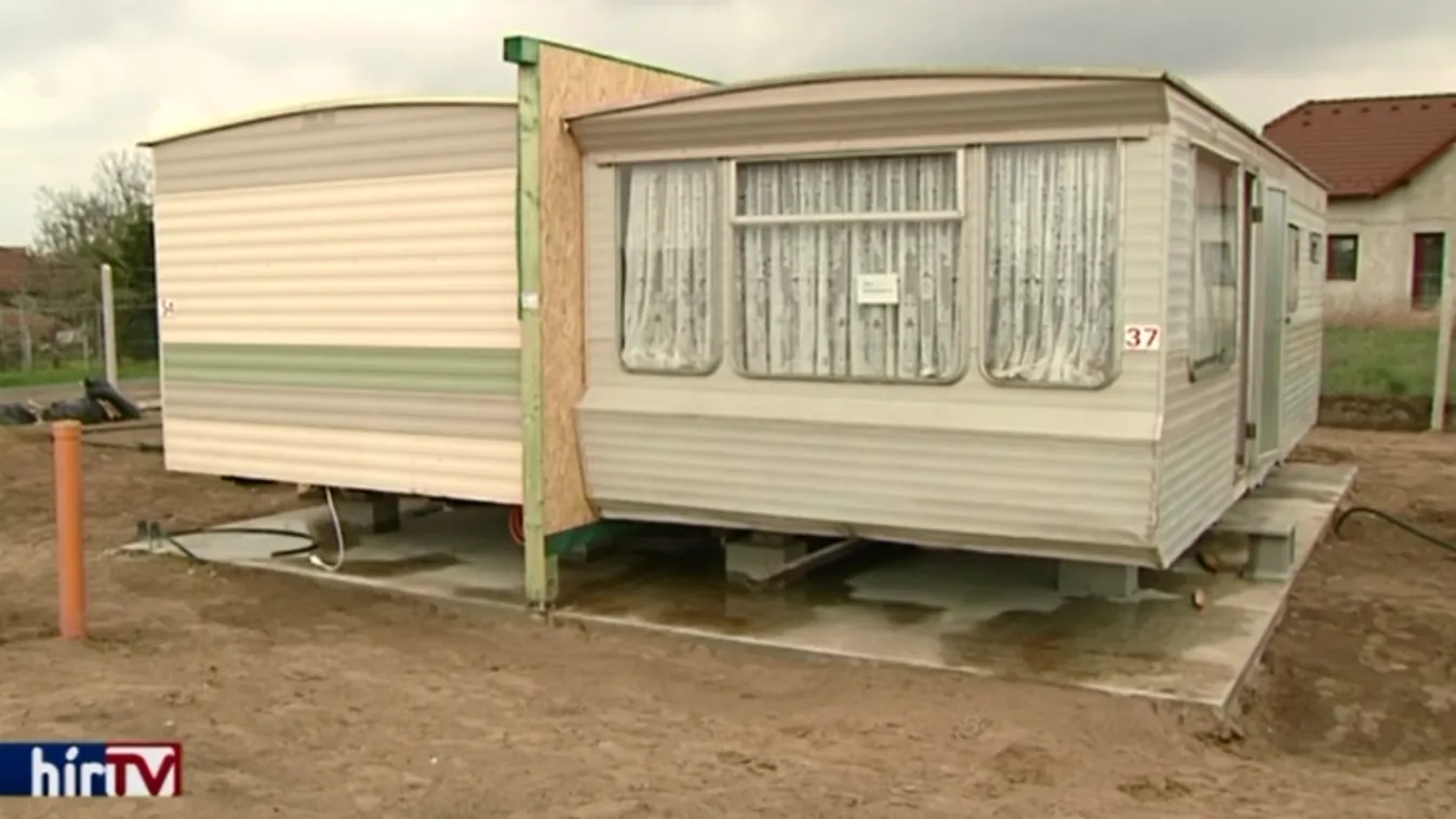 Adományokból épült mobilházakban helyeznék el a rászorulókat
