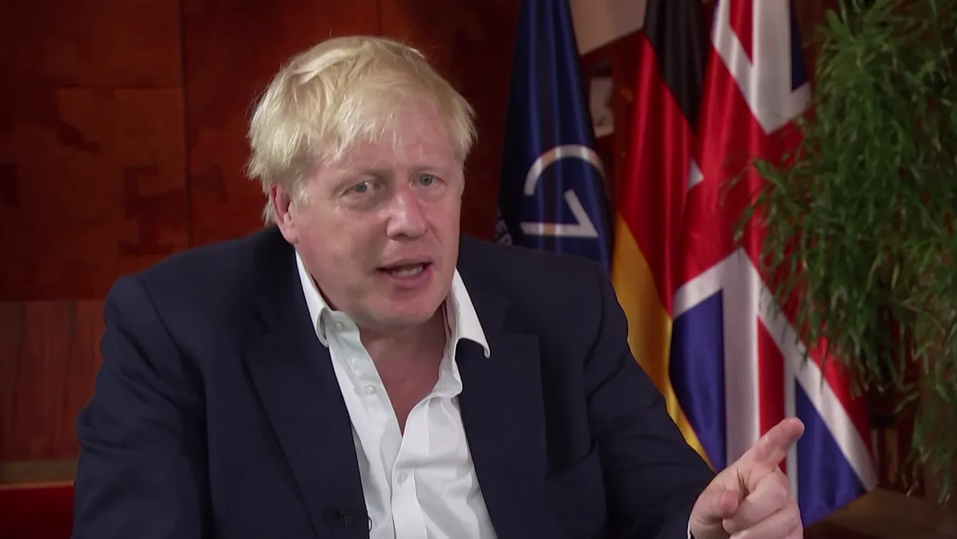Boris Johnson: Ha Putyin nő lenne, nem támadta volna meg Ukrajnát