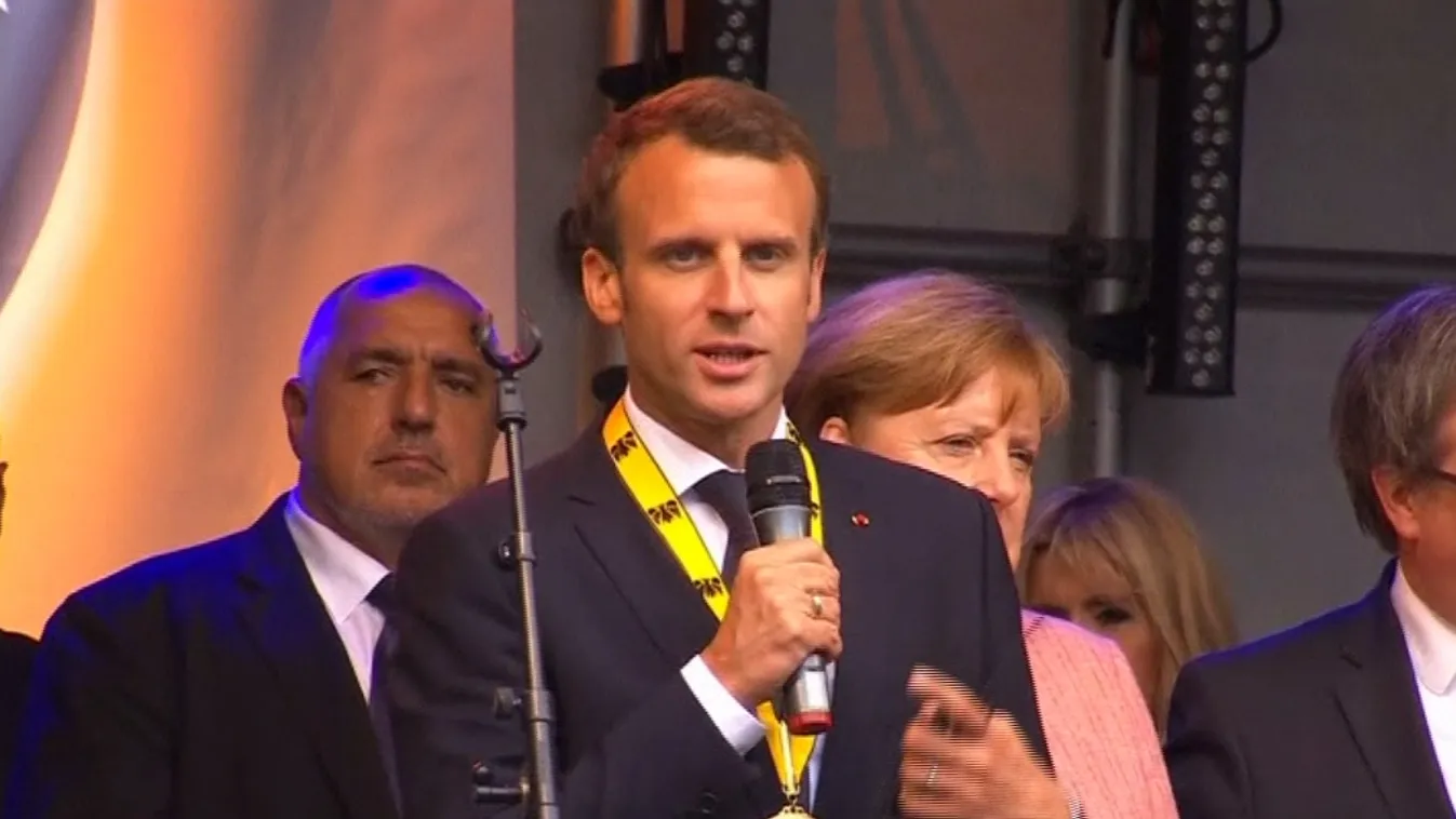 Macron: Európának fiatalos lendületre van szüksége