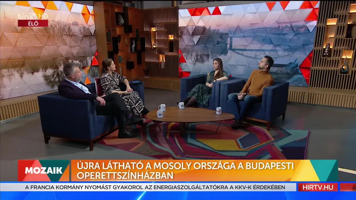 Mozaik - Újra látható a mosoly országa a Budapesti Operettszínházban