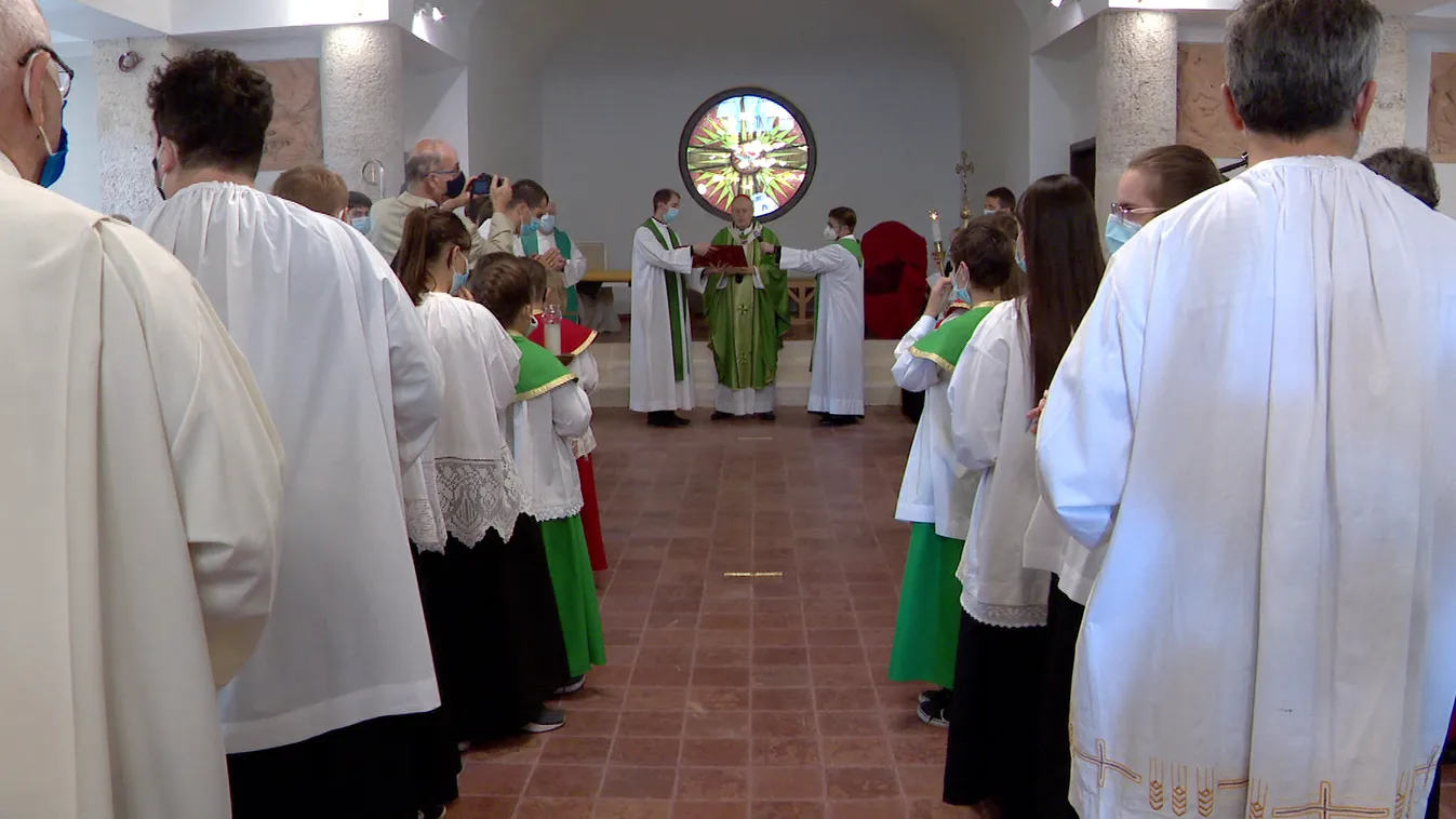 A kormány támogatásával újult meg a Városmajori Kistemplom