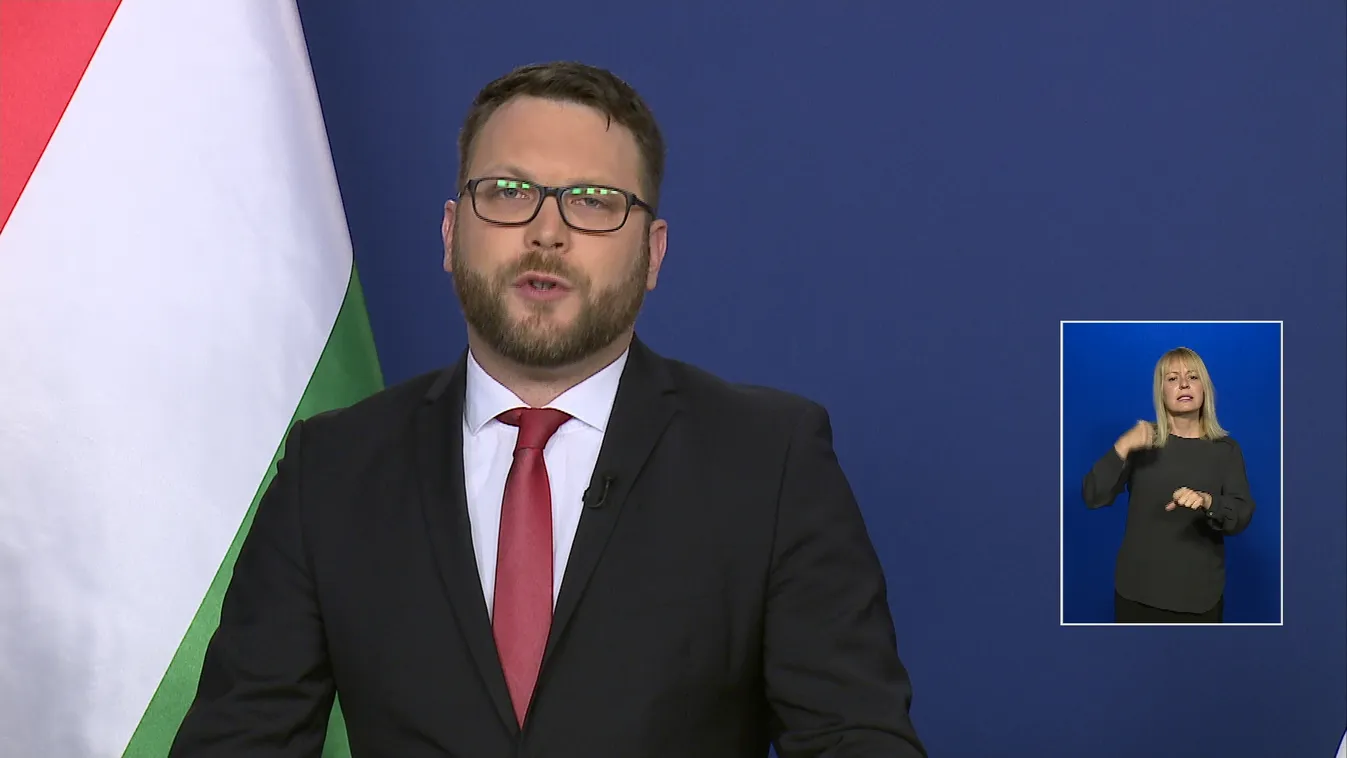 Schanda Tamás: A kormány bértámogatással és munkahelyteremtéssel kezeli a kialakult helyzetet