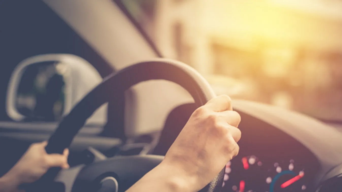 Engedte autót vezetni 6 éves fiát egy csengődi férfi, eljárás indult ellene