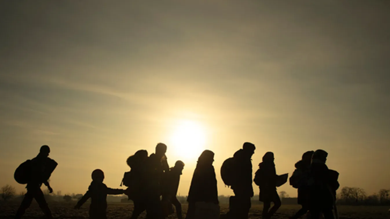 Közösségi oldalakon reklámozzák az Európába történő bevándorlást tunéziai fiatalok