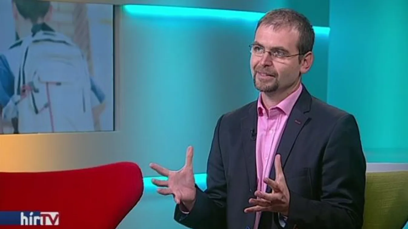 Milyen a jó iskolatáska?