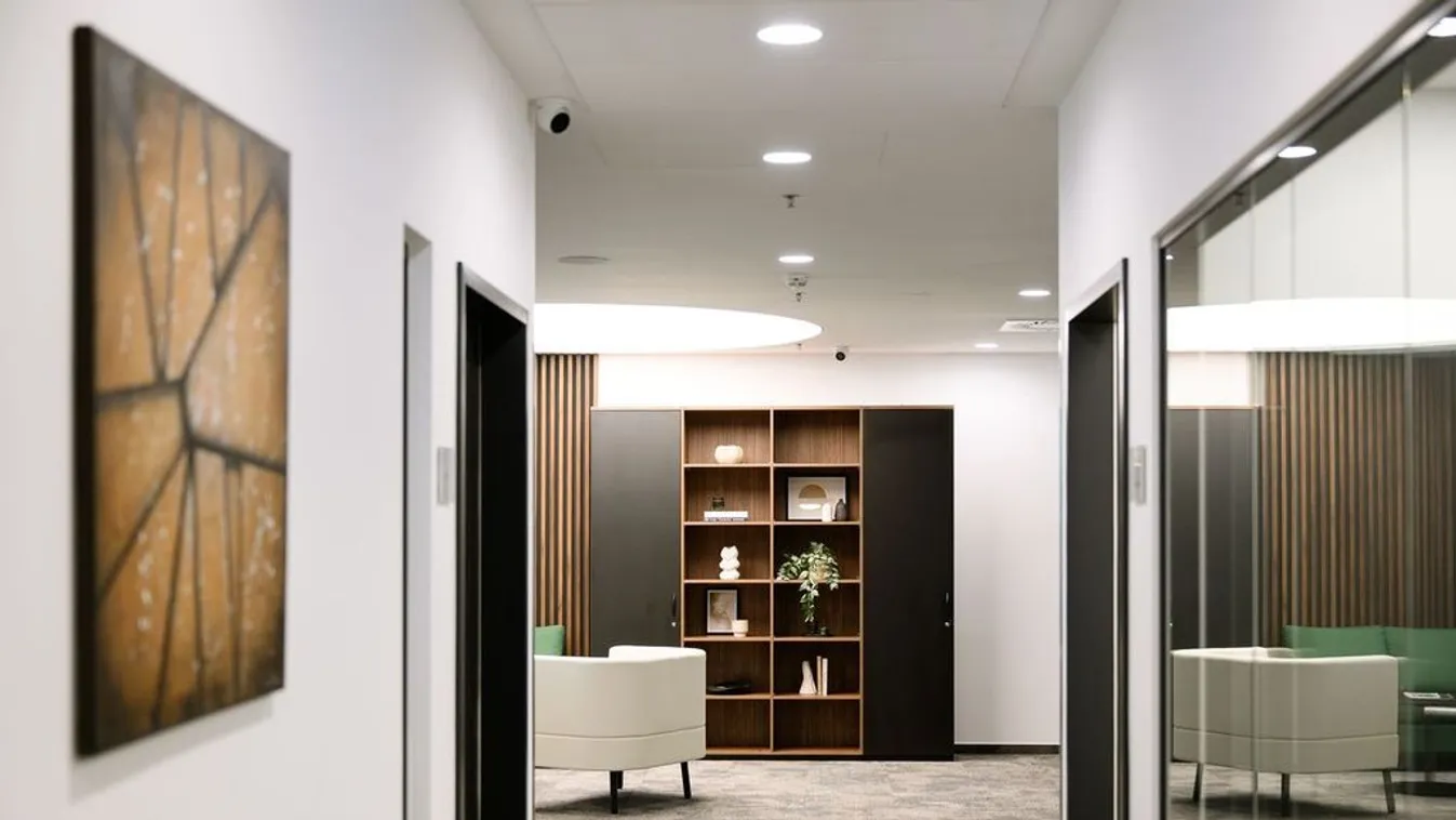 Kutatás: a dolgozók visszatérnének, de már nem bármilyen irodába