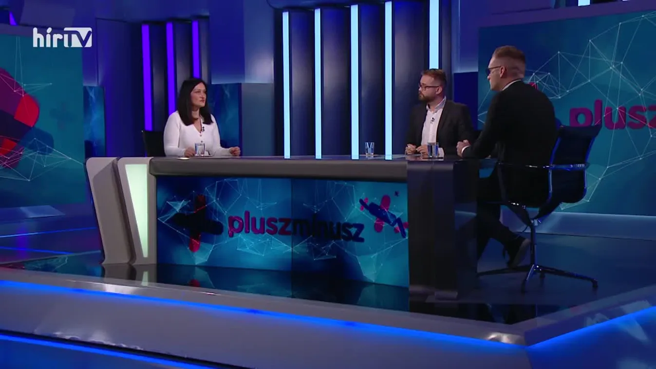 Plusz-mínusz: A közösségi oldalak olyan témákat sulykolnak, amelyek a jobboldalnak hátrányosak