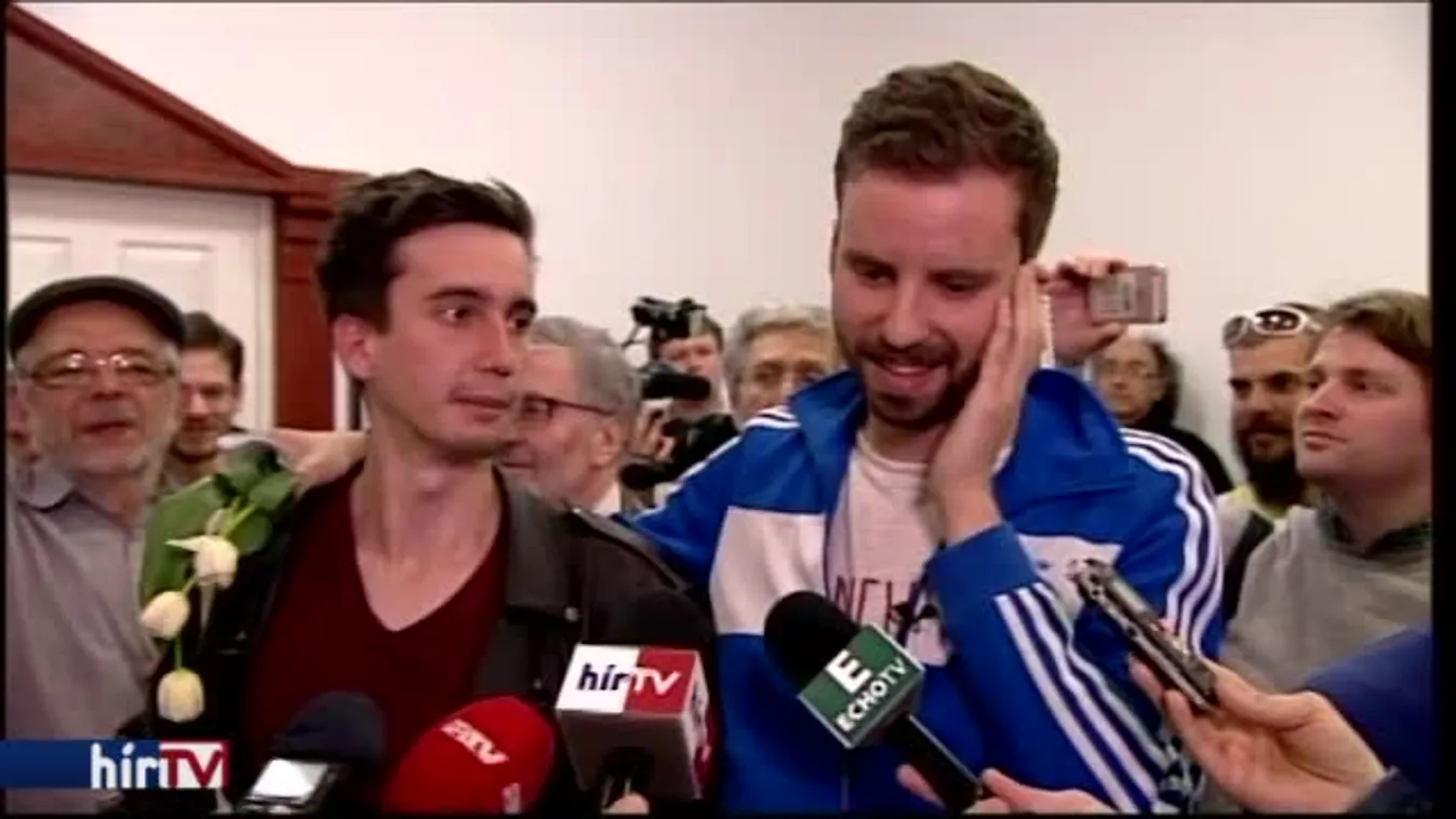 Gulyás Márton egyenesen a tárgyalóteremből kijövet nyilatkozott a Hír TV-nek