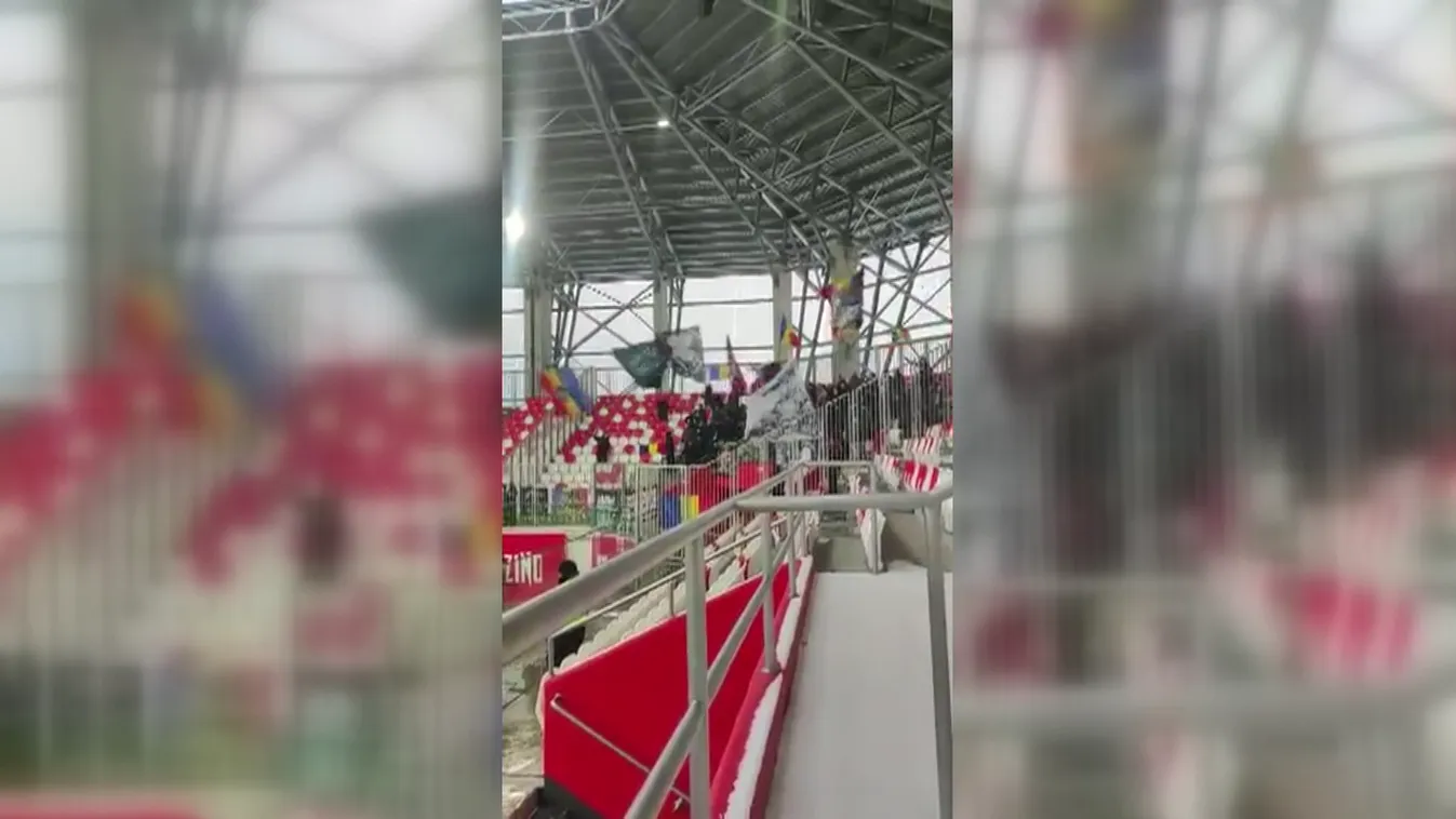 Magyarellenes rigmusok miatt felfüggesztették a román meccset