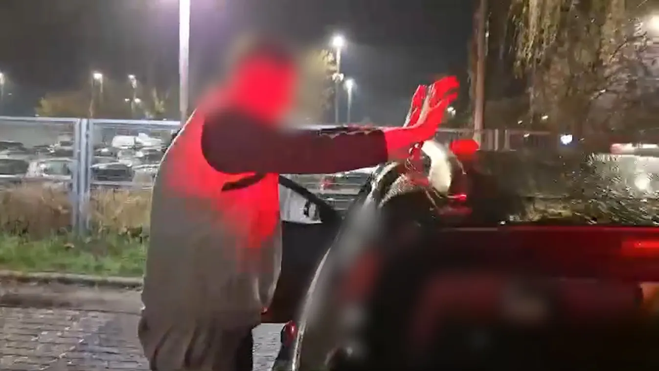 Hogy menekülni tudjon, megütötte a rendőrnőt, de így is elkapták