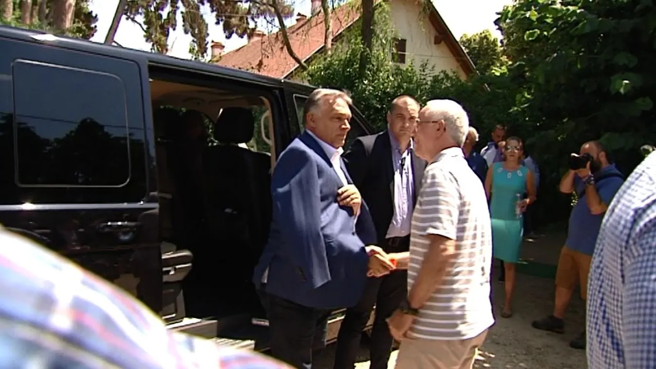 Jógára és a közérzetjavító tánckurzusra is futotta a kormányközeli alapítványoknak