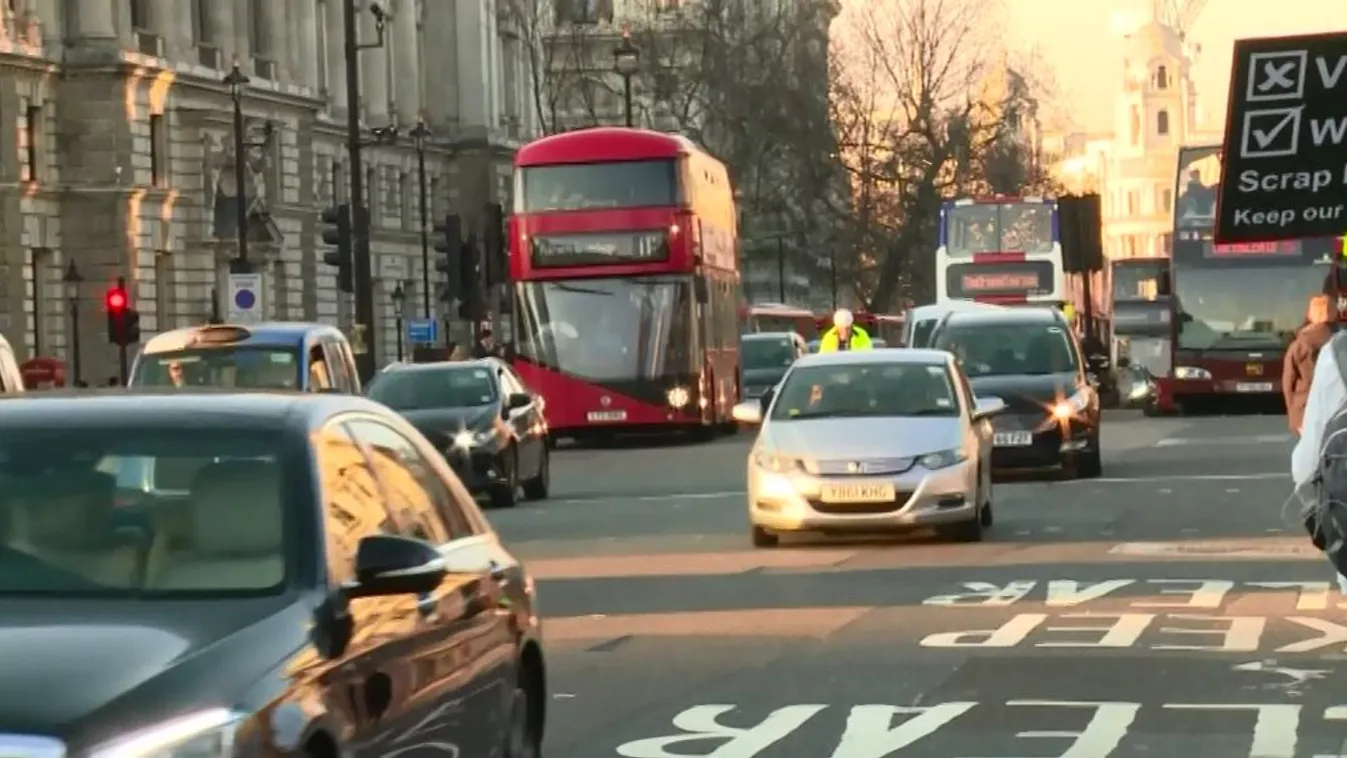 15 éve nem érkezett ennyi bevándorló Nagy-Britanniába