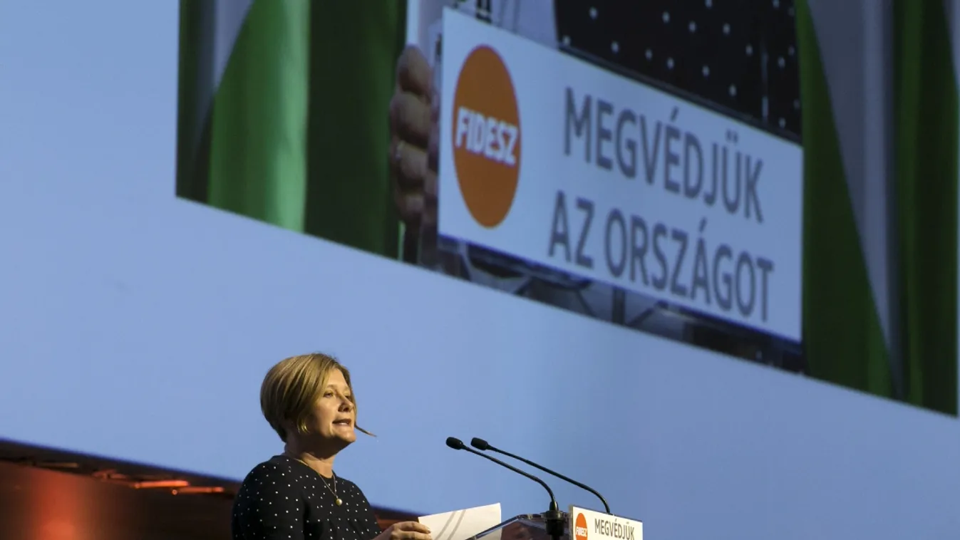 Gál Kinga – Péntek 9