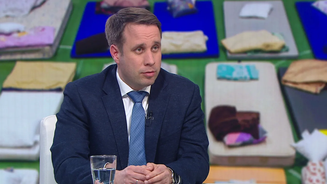 Dömötör Csaba: jelen helyzetben minden kimondott szónak tízszeres súlya van