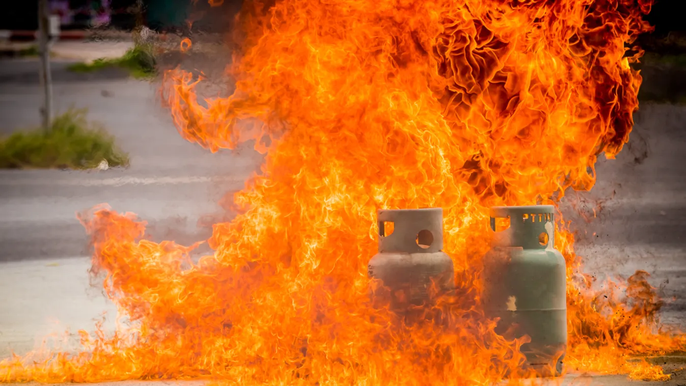 Robbanások sorozata történt az Ozora fesztiválon
