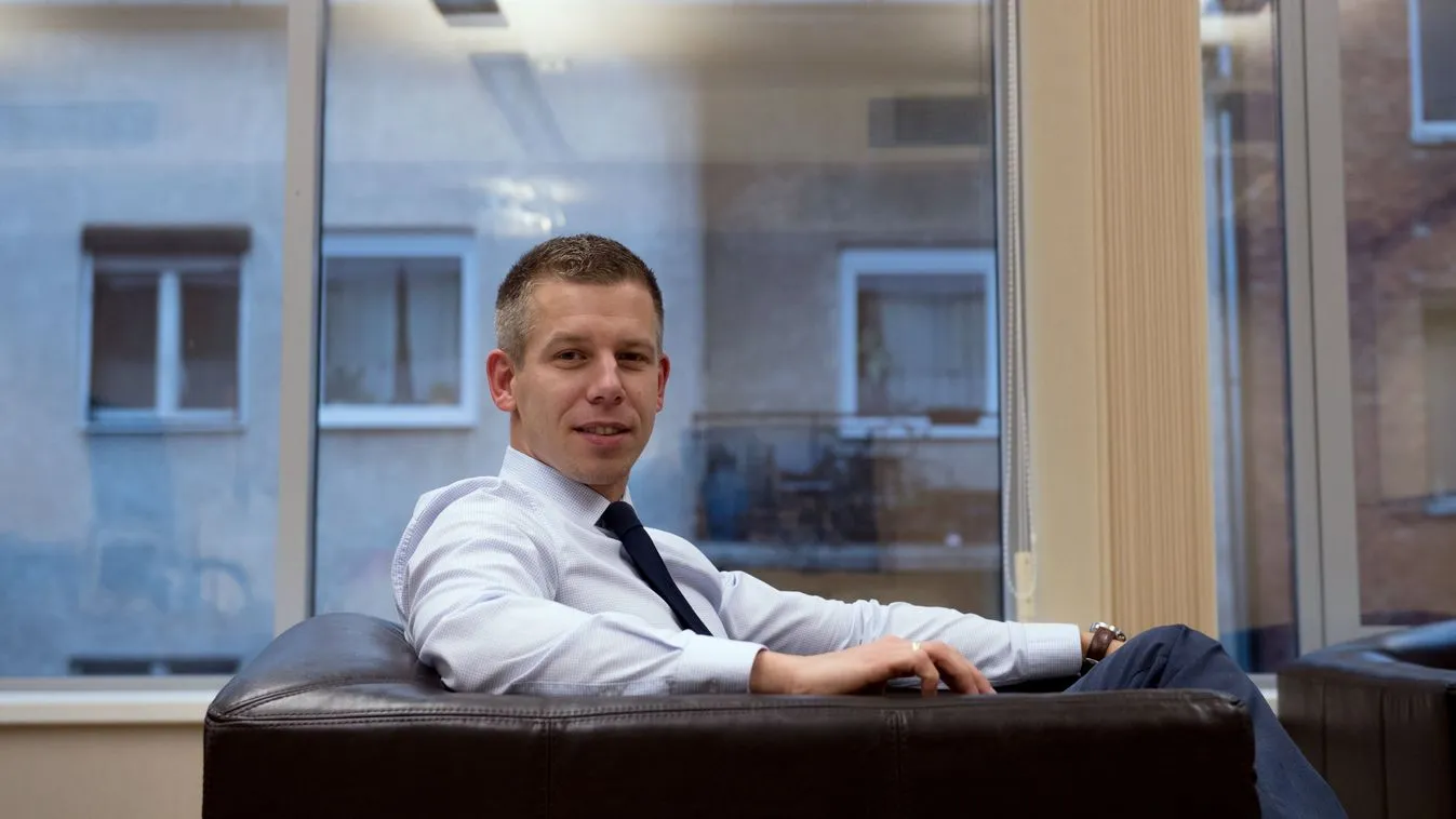 Kommunikációs szakértő: Magyar Pétert a botrány hozta, úgy tűnik az is viszi el