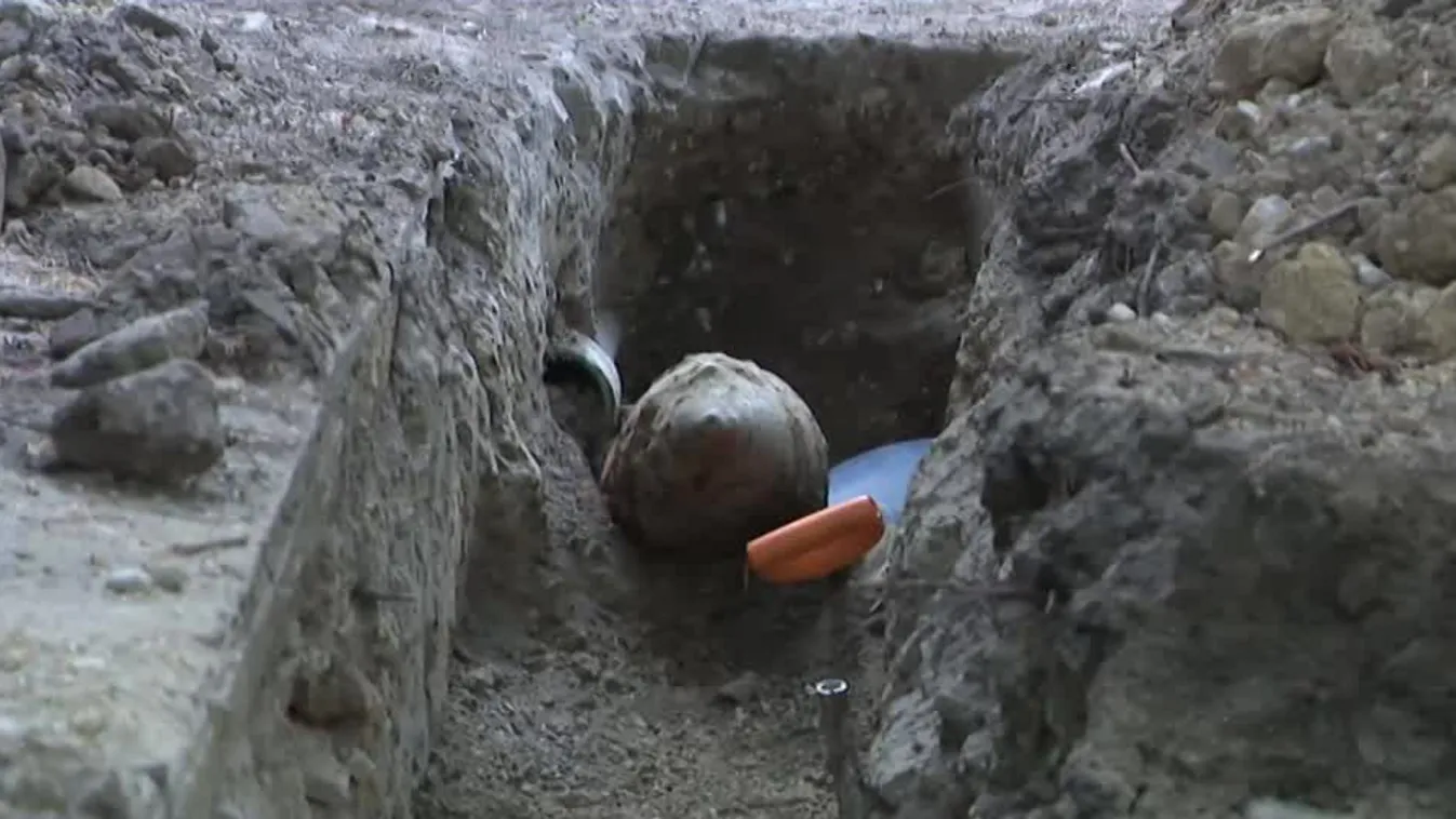 Elszállították a betonromboló gránátot, mindenki visszatérhetett az otthonába